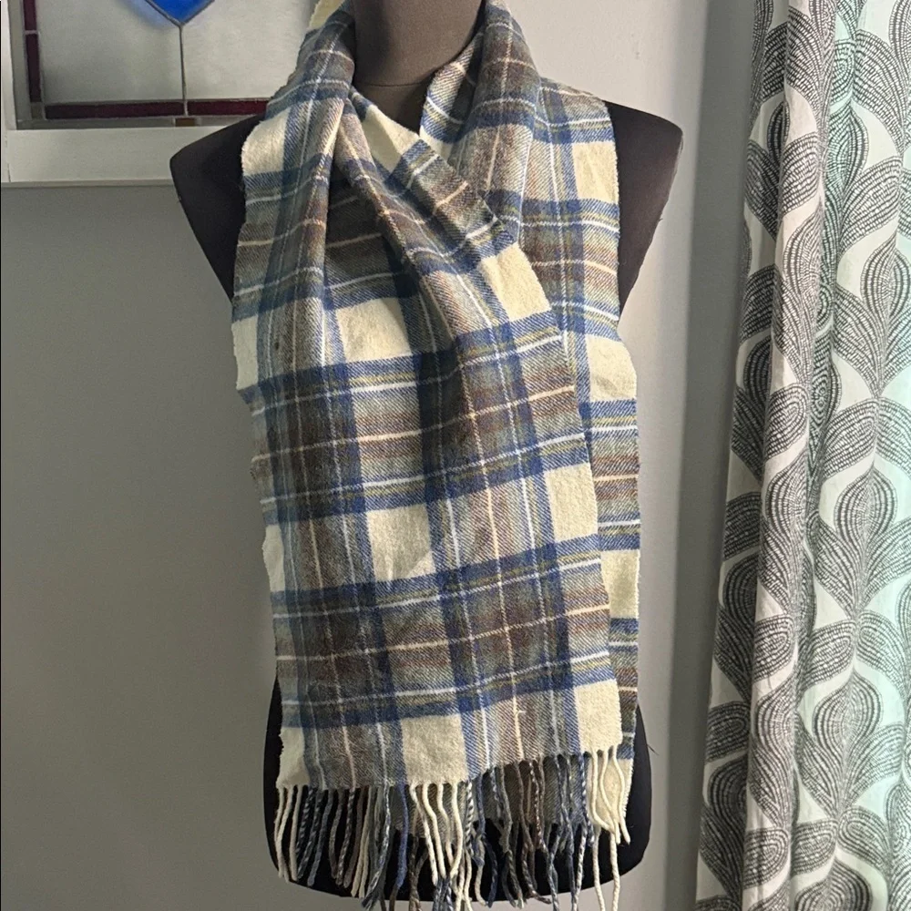 James Pringle Weavers 100% Pure New Wool Plaid Scarf